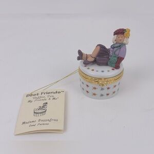 Trinket Box 1998 “Coffee, Tea, My Friends & Me” Grandma So Cute!